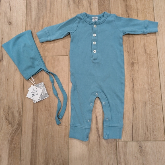 Kate Quinn One Piece with Hat - Picture 1 of 7